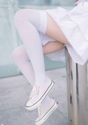 制服亚洲欧美中文日韩_高清全集在线观看