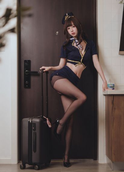 人妻女友一区_超清全集免费播放